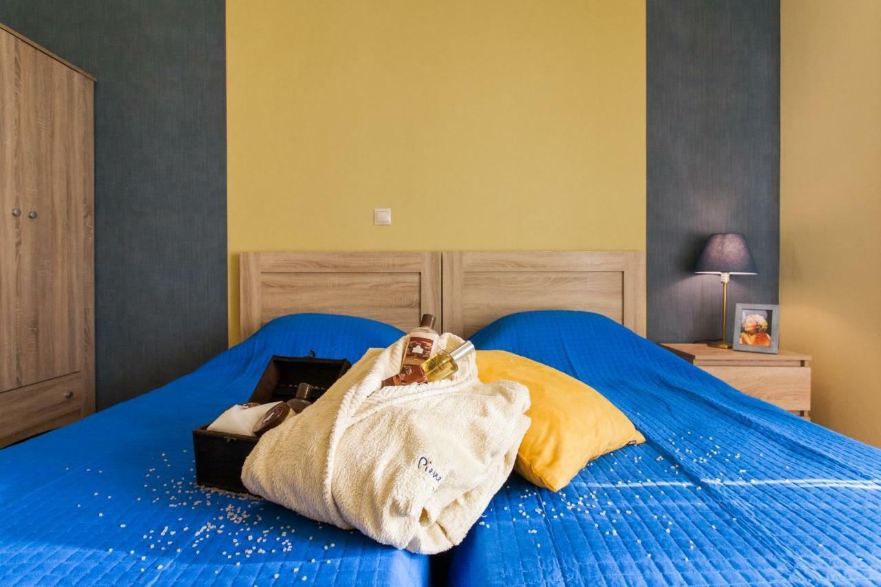 אתונה Private Central View Rooms In Apartment Near To Acropolis Metro Station מראה חיצוני תמונה