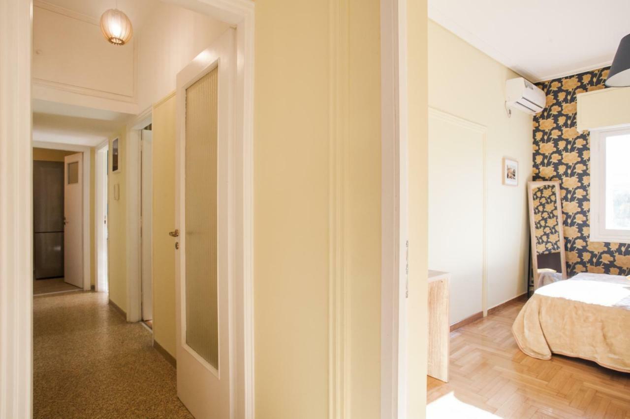 אתונה Private Central View Rooms In Apartment Near To Acropolis Metro Station מראה חיצוני תמונה